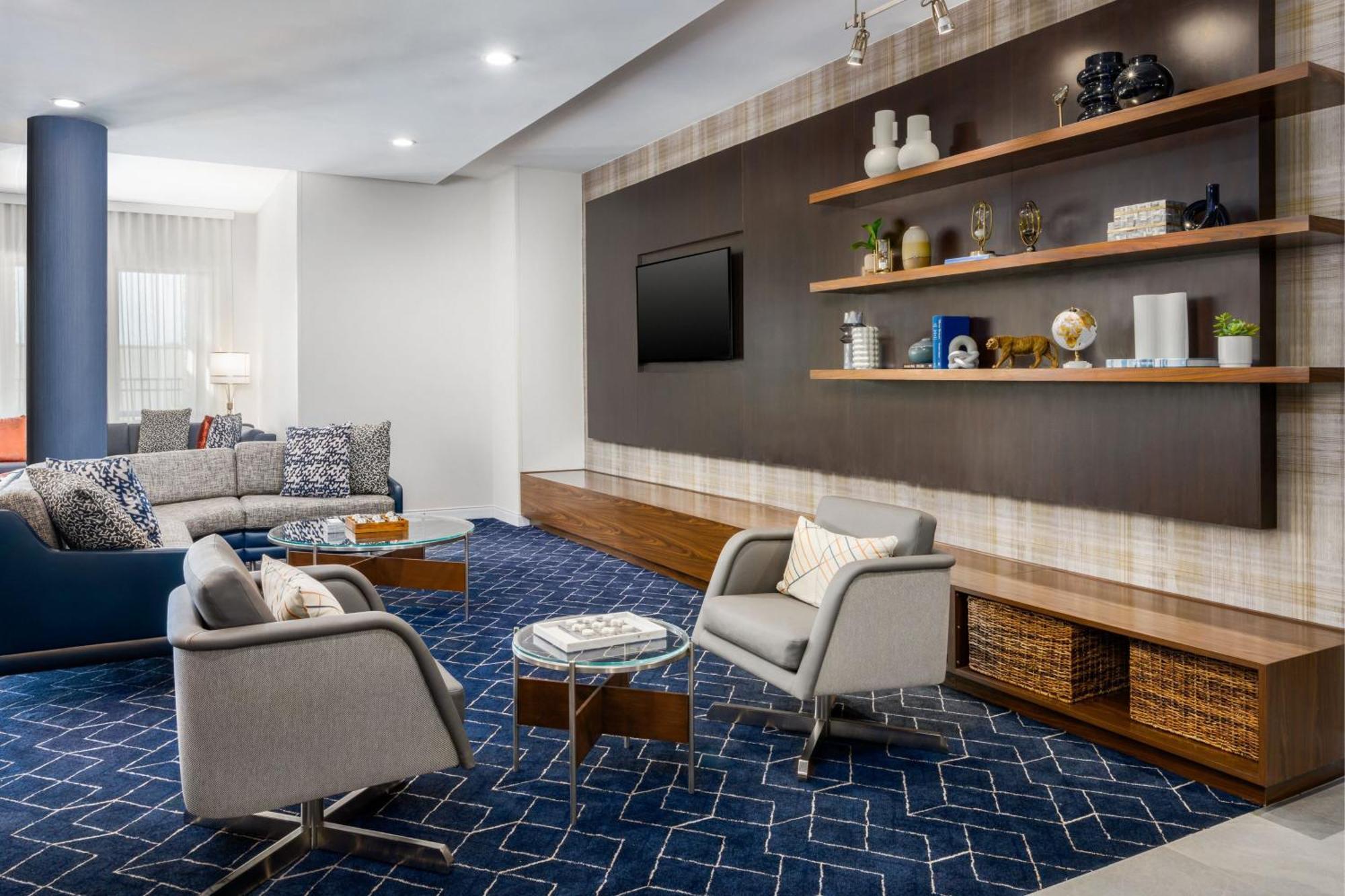 Courtyard By Marriott Auburn Hotell Exteriör bild